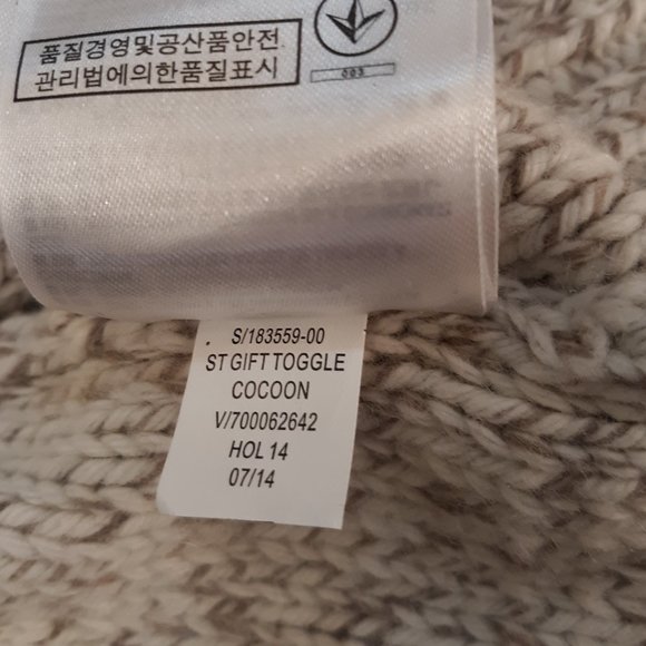 Banana Republic Italian Merino Wool Sweater - Picture 6 of 8